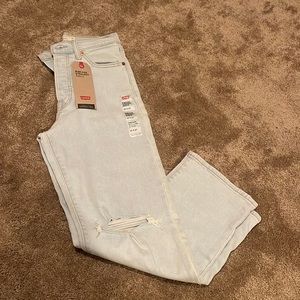 NWT Levi’s rib cage jeans